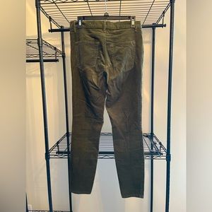 LOFT size 8/29 olive green corduroy high waisted skinny jeans